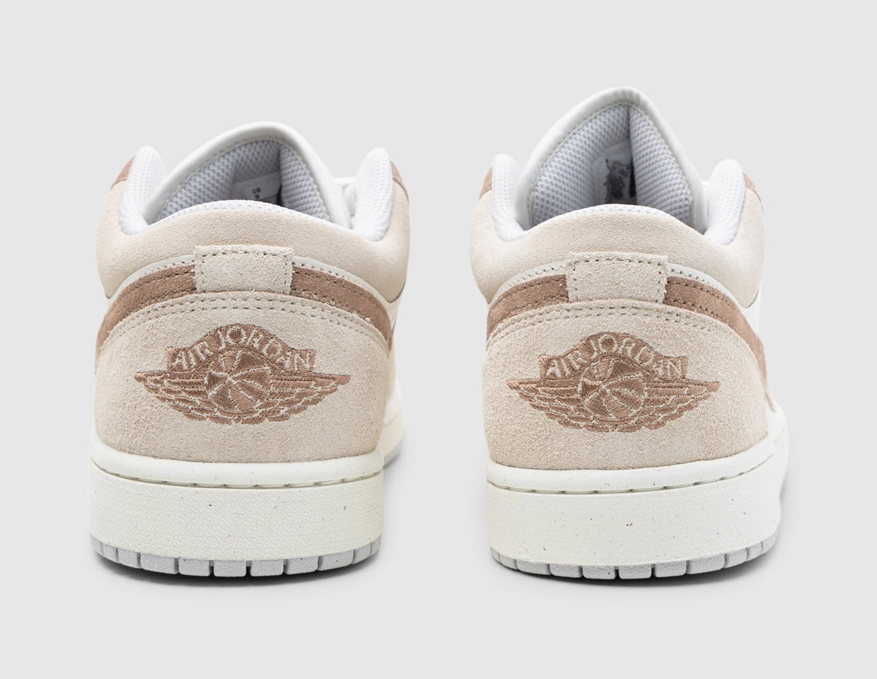 Jordan 1 Low SE Legend Light Brown / Archaeo Brown - Sail Perimeter Cushioning