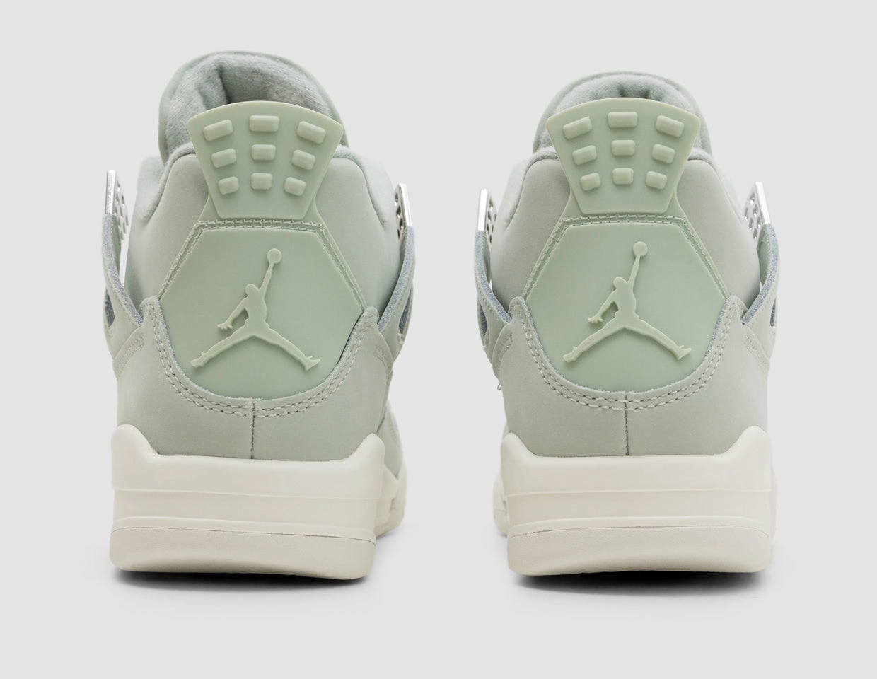 Jordan Women's 4 Retro Seafoam / Sail - Metallic Silver Zero Drop Sole