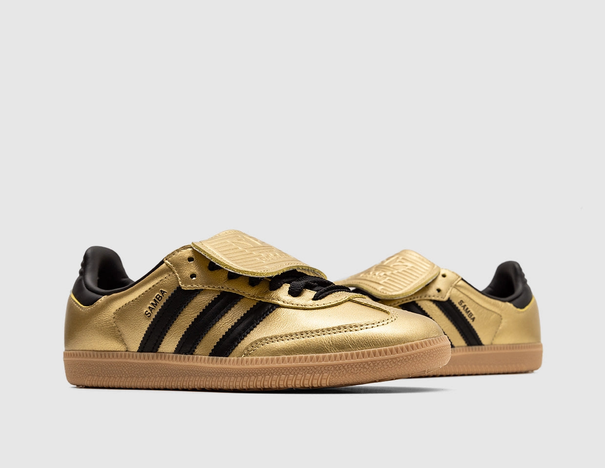 Street Smart High Top Support adidas Originals Women's Samba LT Gold Metallic / Core Black - Gum