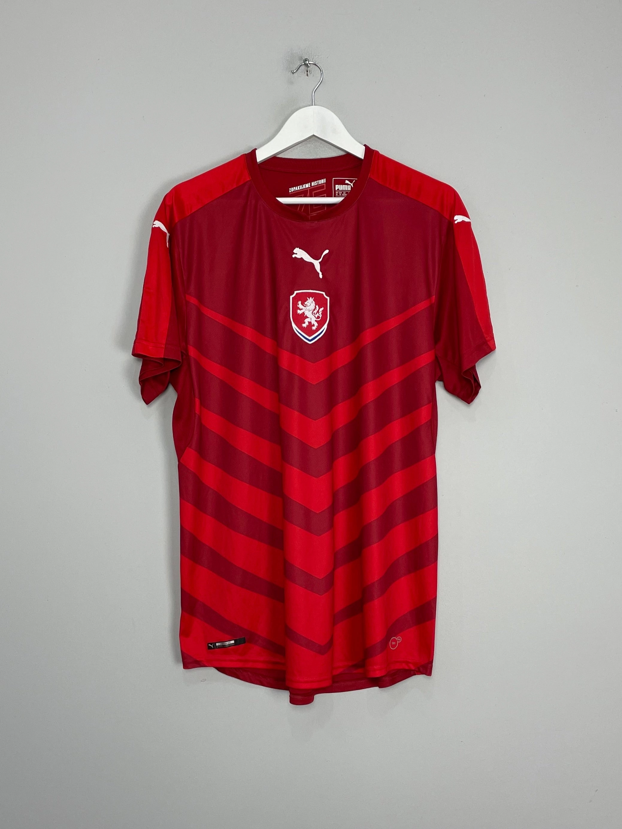 2016/19 CZECH REPUBLIC HOME SHIRT (XL) PUMA Jacquard Knit