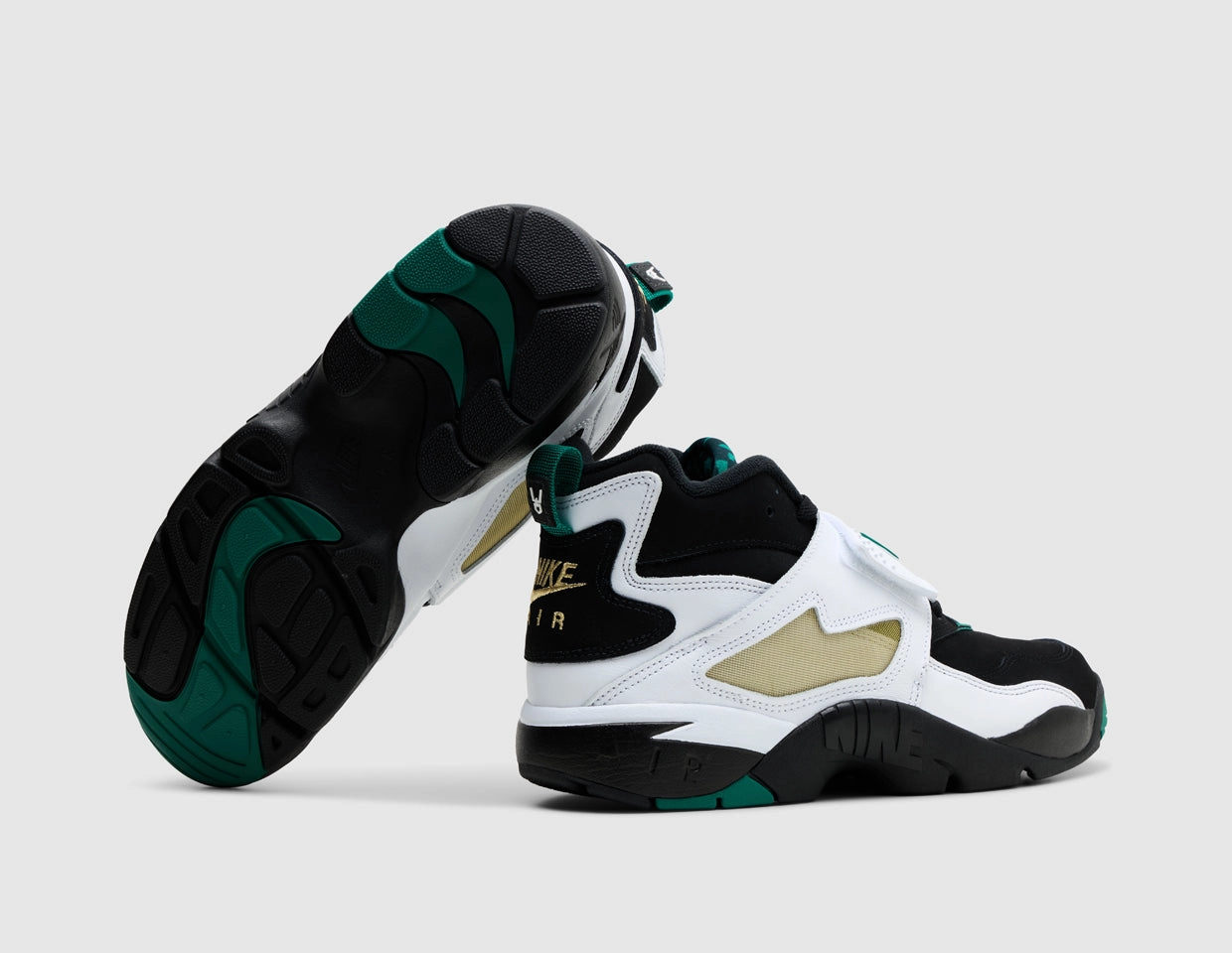 Abrasion Resistant Material Nike Air Diamond Turf 93 Black / White - Golden Tussah