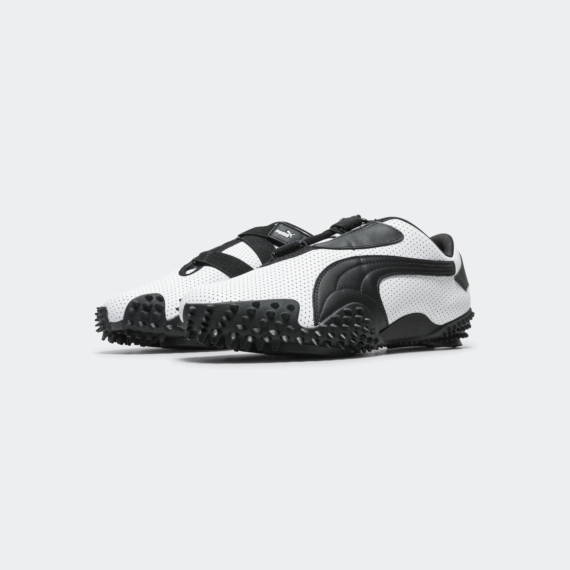 Comfortable Walk Mostro Perf - White/Black