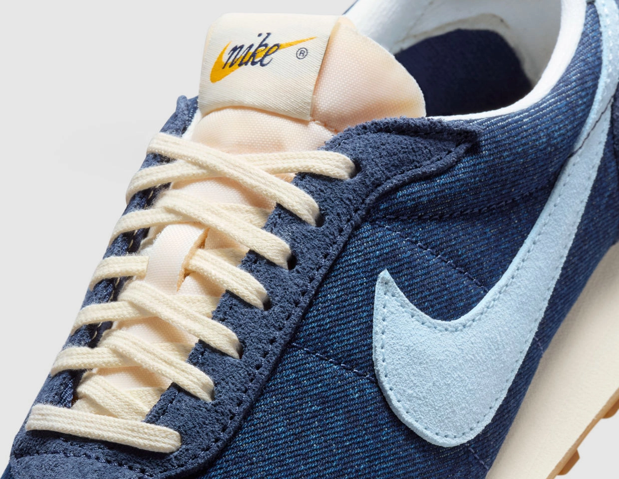 Nike Women's LD-1000 SE Midnight Navy / Celestine Blue - Pale Ivory Natural Feel