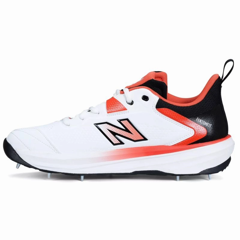 Dynamic Traction Outsole flat feet shoes New Balance CK4030v6 2E WIDE Adults Cricket Shoes