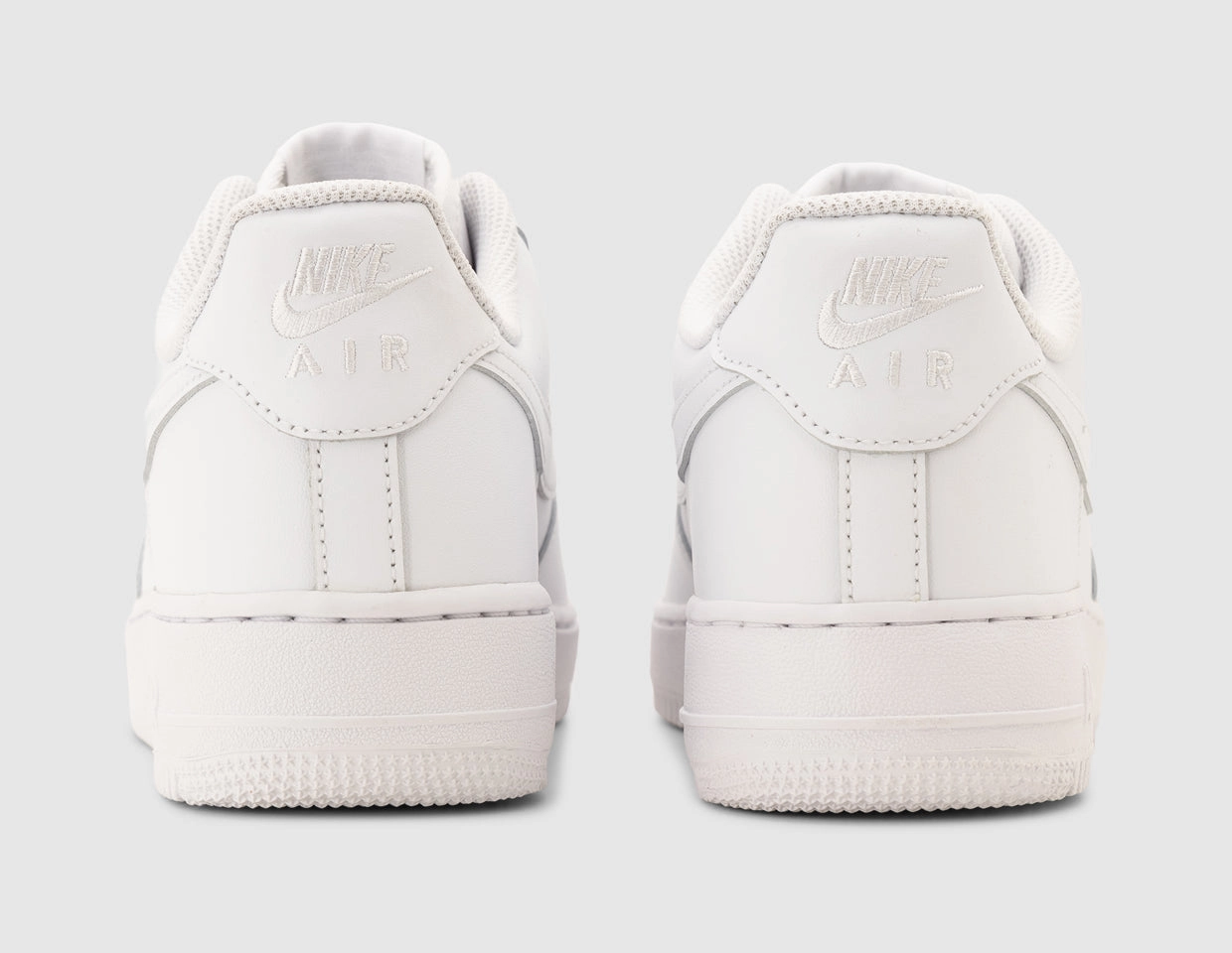 Nike Air Force 1 '07 White / White - White No Pressure Sporty Casual