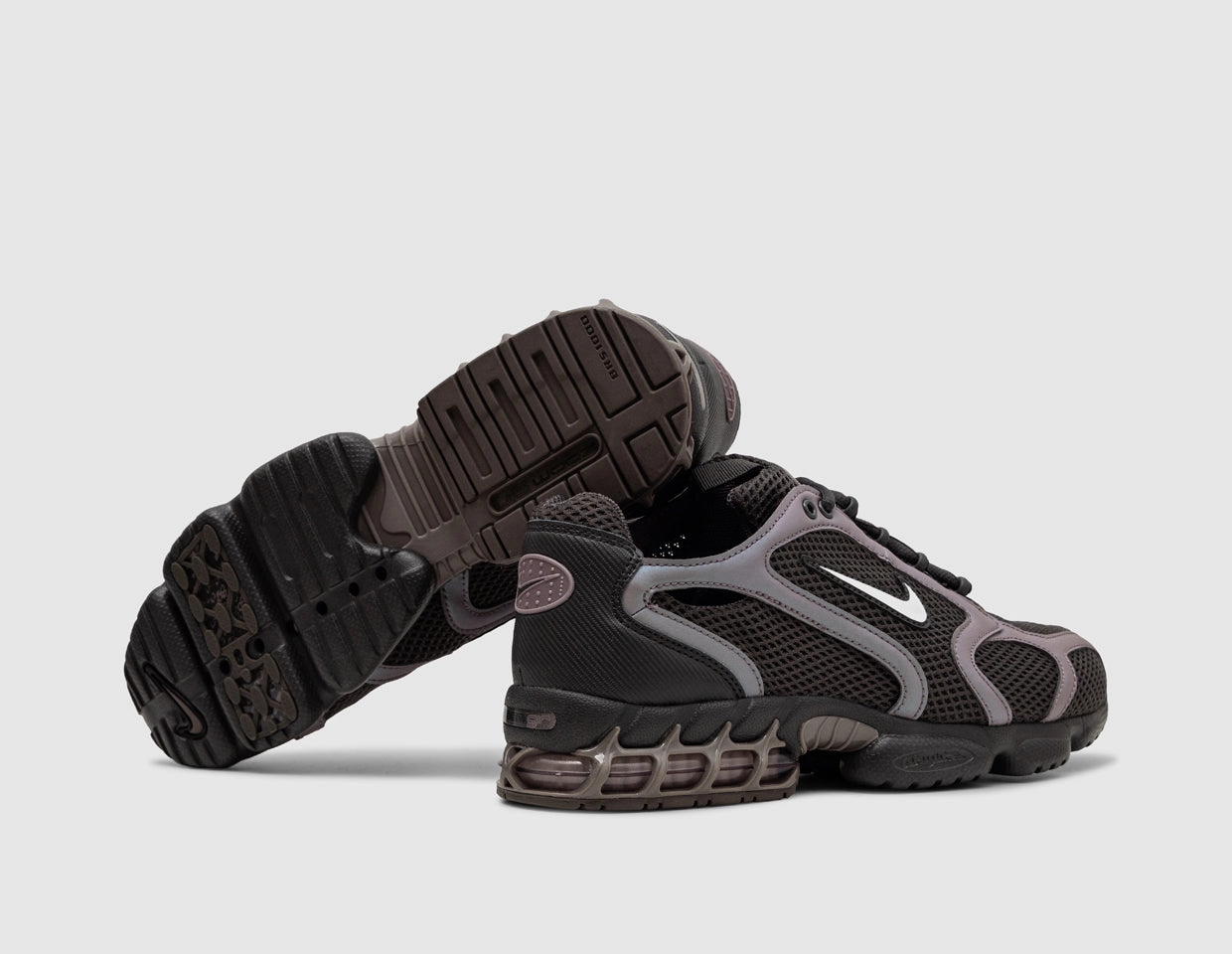 Nike Air Zoom Spiridon Cage 2 / Medium Ash / Metallic Silver - Taupe Grey Quick Motion Carbon Fiber Plates