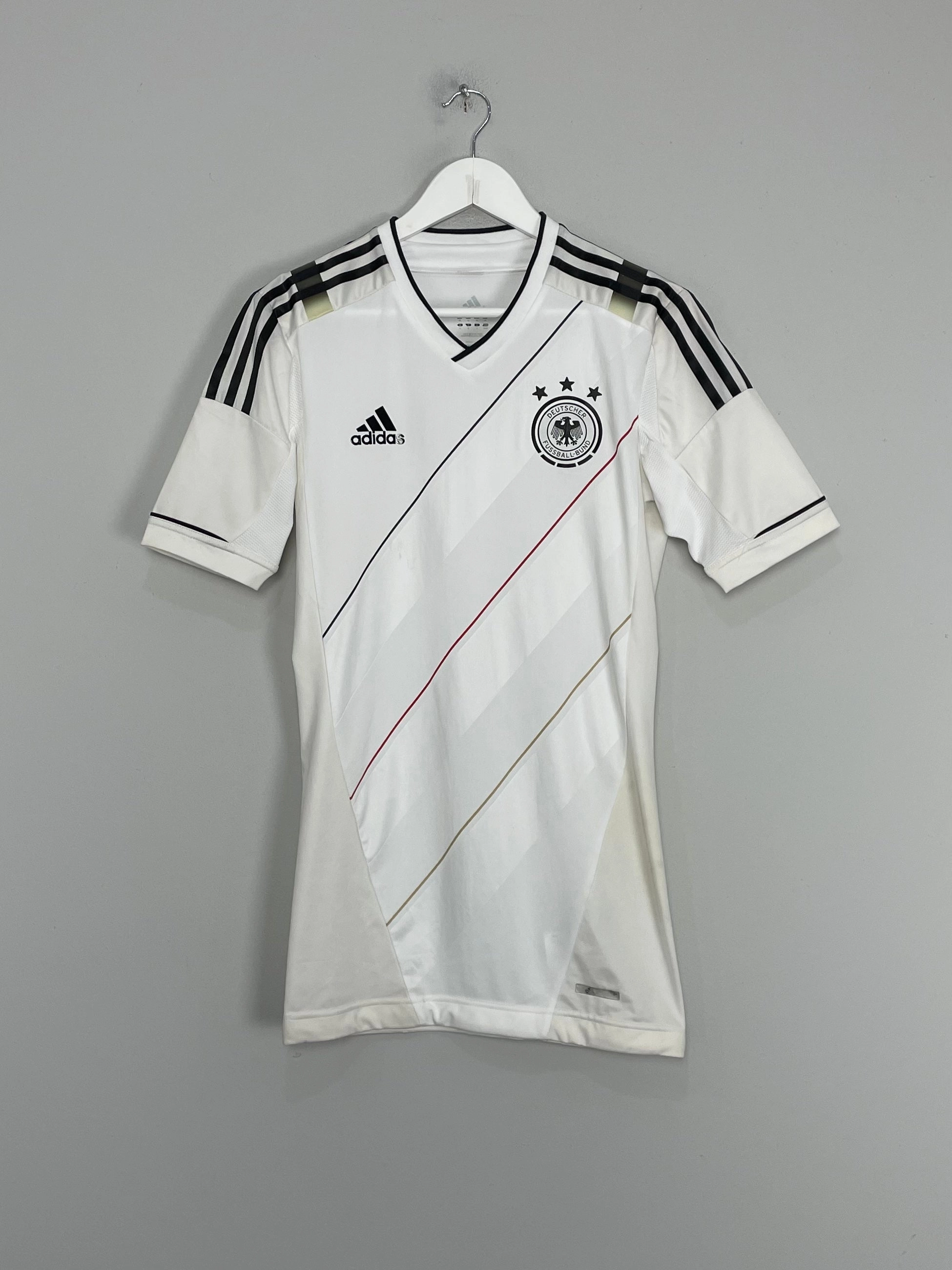 2012/13 GERMANY *PLAYER ISSUE* HOME SHIRT (M) ADIDAS Ribbed Hem Detail Flexible Yoke Design