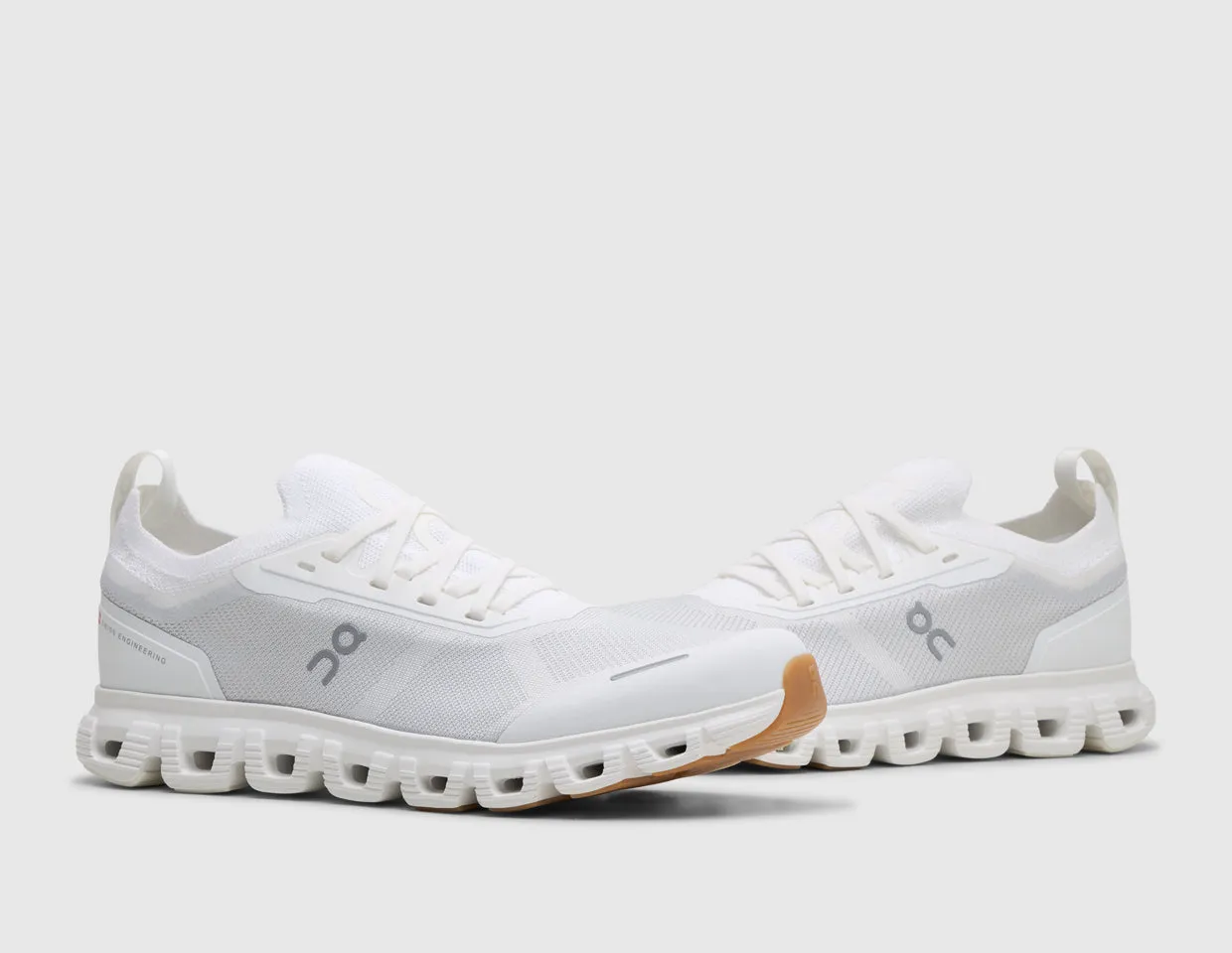 On Cloud 6 Versa White / White Fitness