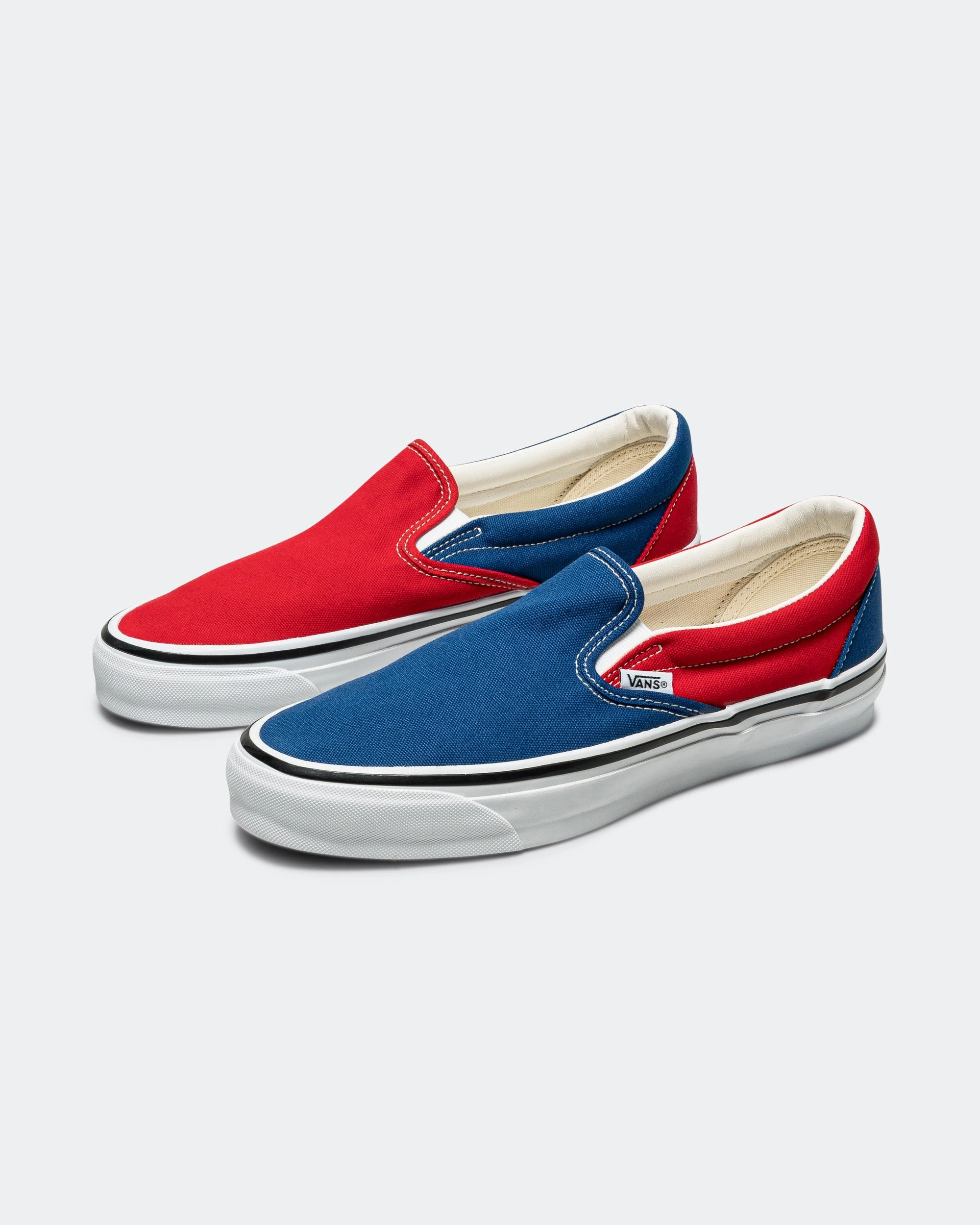 Active Motion OTW Classic Slip-On 98 x Engineered Garments - Red/Navy