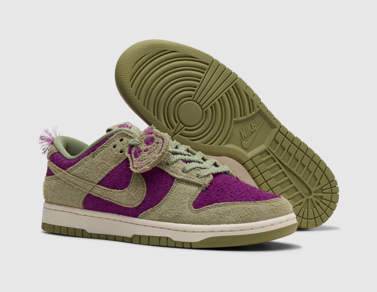 Nike Dunk Low Retro SE Viotech / Dusty Olive - Pale Ivory Cool Feet