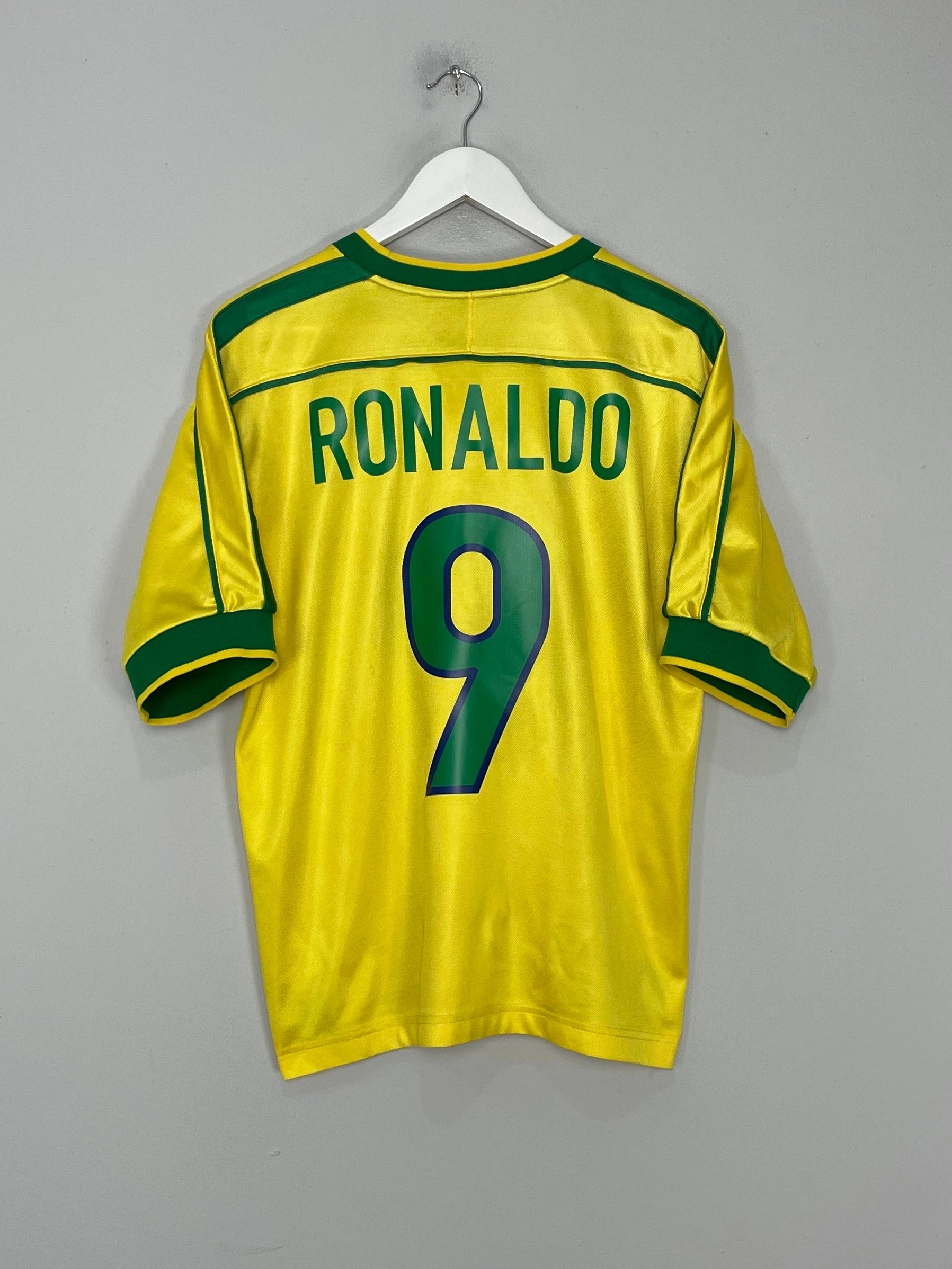 1998/00 BRAZIL RONALDO #9 HOME SHIRT (M) NIKE Layer Comfort Ergonomic Articulated Sleeve