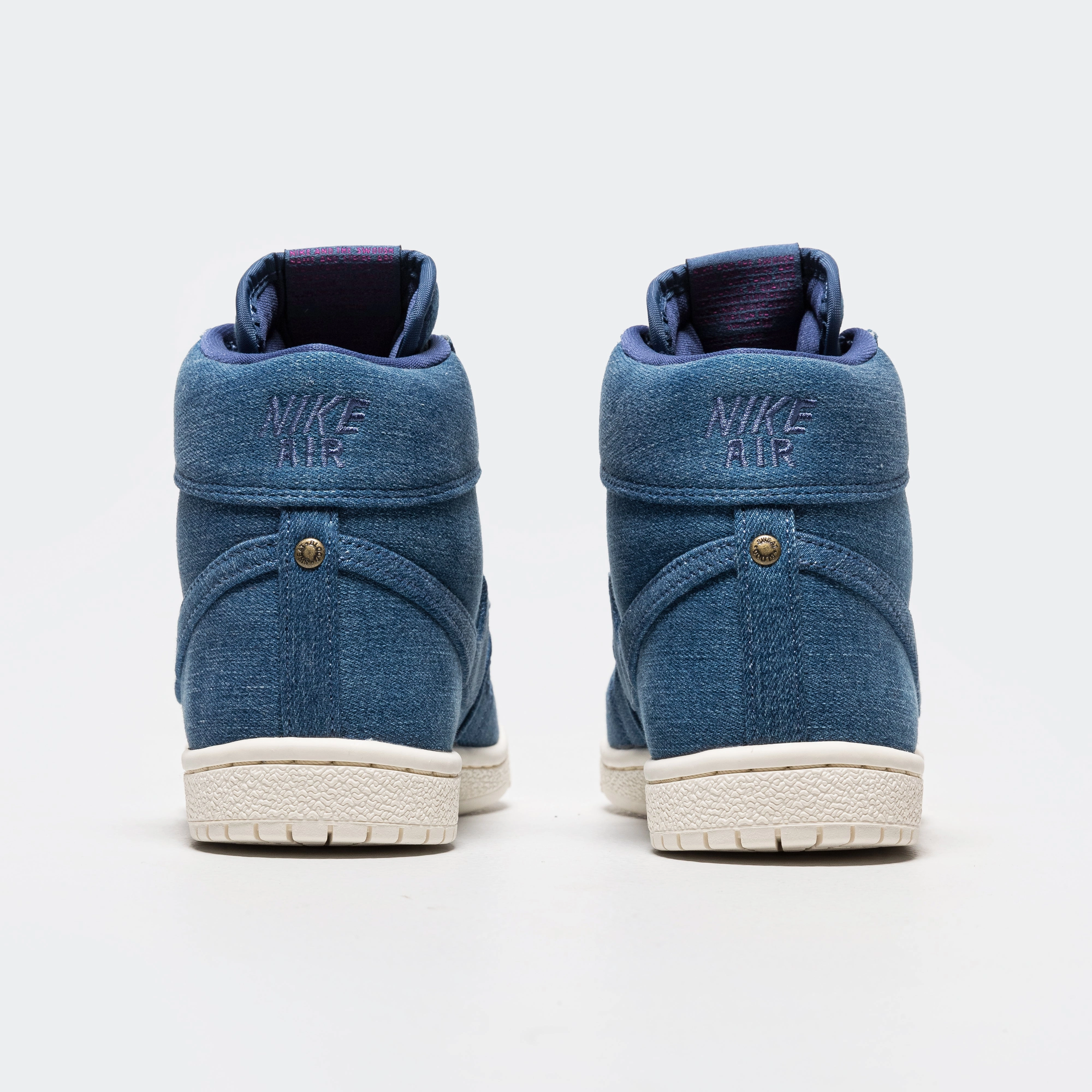 Womens Air Ship PE SP - Mystic Navy/Bold Berry-Sail Gym Approved Torsion Control Arch