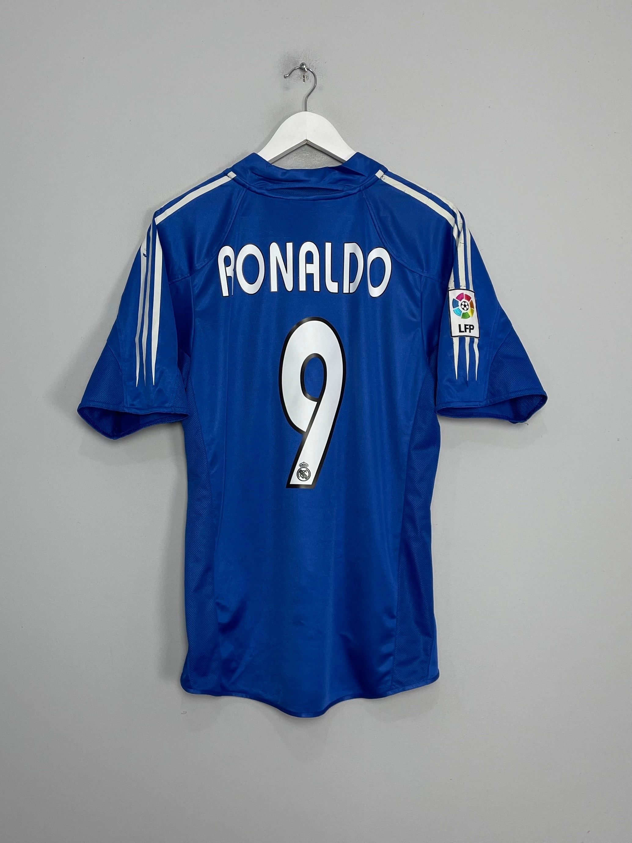2004/05 REAL MADRID RONALDO #9 THIRD SHIRT (M) ADIDAS Compression Fit Engineering