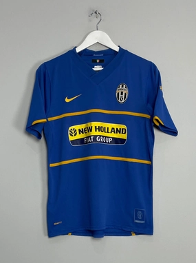 Quick Release Cuffs Action Wear 2007/08 JUVENTUS AWAY SHIRT (S) NIKE