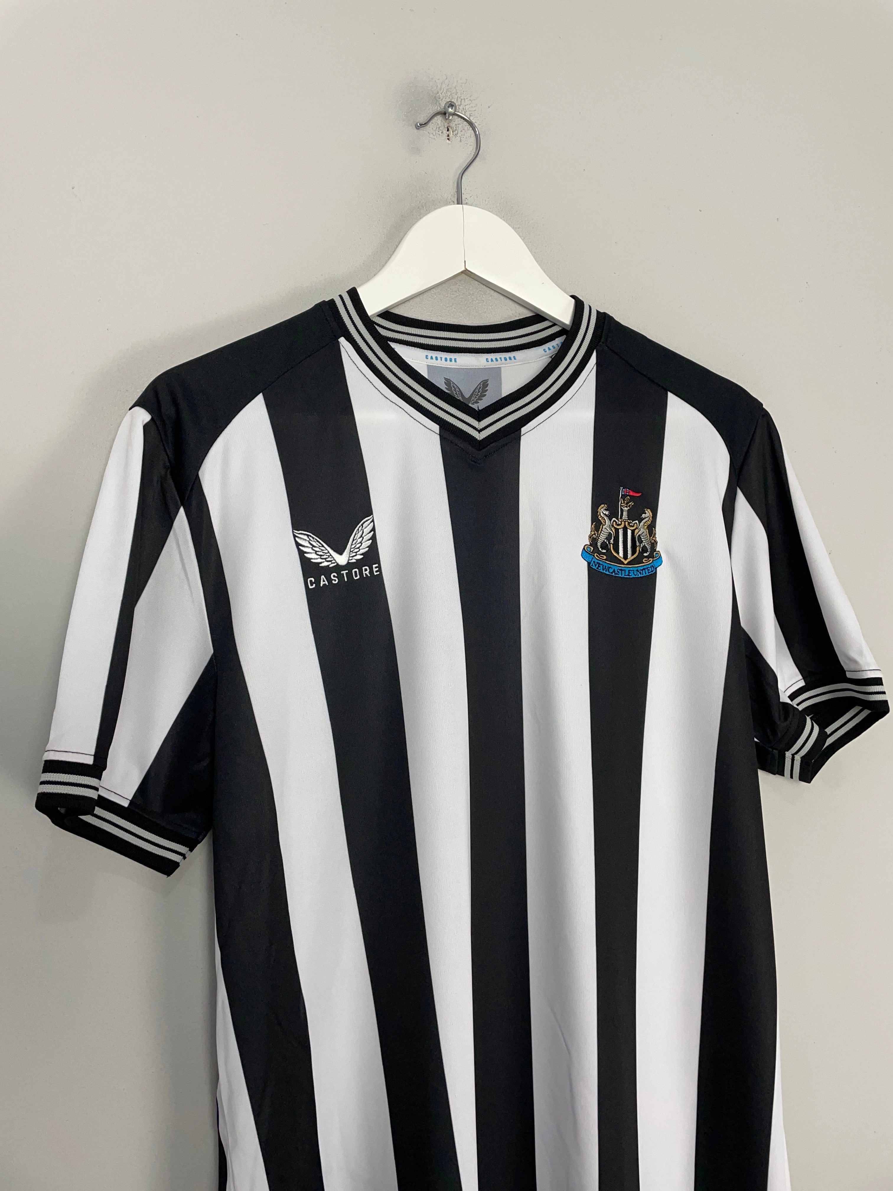 Flatlock Seam Technology 2023/24 Newcastle United *BNWOT* Sponsorless Home Shirt (Multiple Sizes) Castore