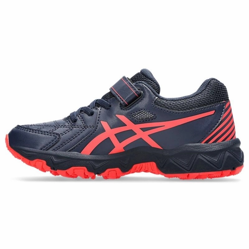 Insole shape follows ergonomic design principles Foam Base ASICS GEL-Trigger 12 TX PS Kids Training Shoes