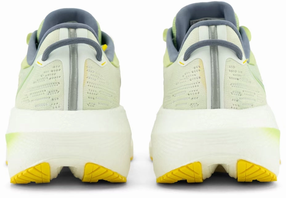 Impact Dispersion Saucony Triumph 21 Womens Running Shoes - White