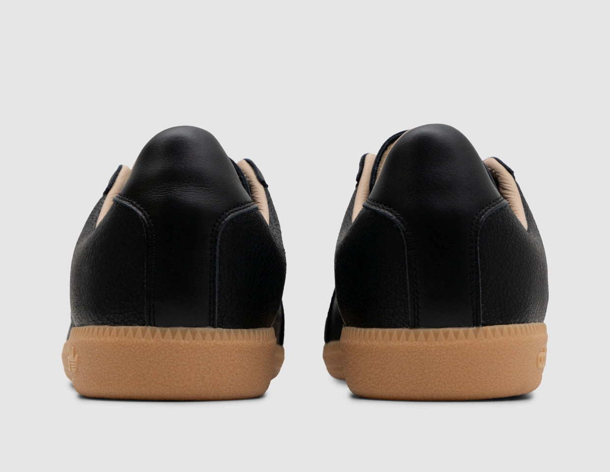 adidas Originals BW Army Lux Core Black / Core Black - Gum Sneaker Cleaner