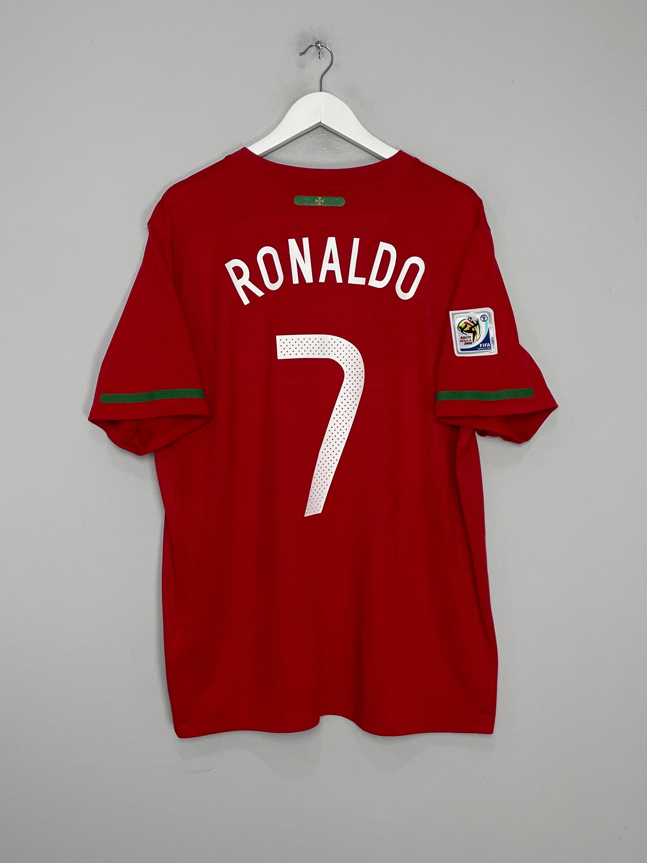 Elasticized Cuffs 2010/11 PORTUGAL RONALDO #7 HOME SHIRT (XL) NIKE