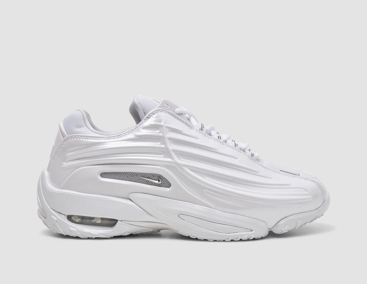 Nike NOCTA Hot Step 2 White / Chrome - University Gold Indoor Workout