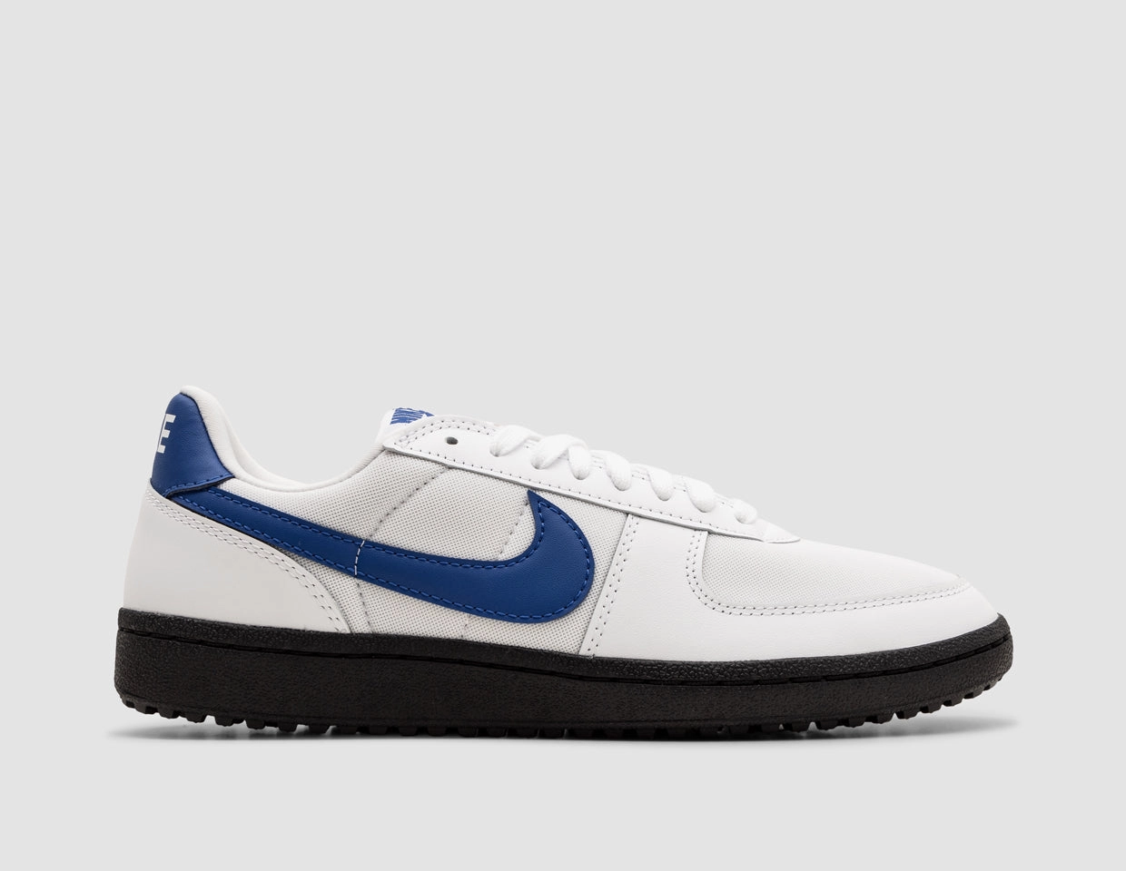 Nike Field General 82 SP White / Varsity Royal - Black All-day arch support