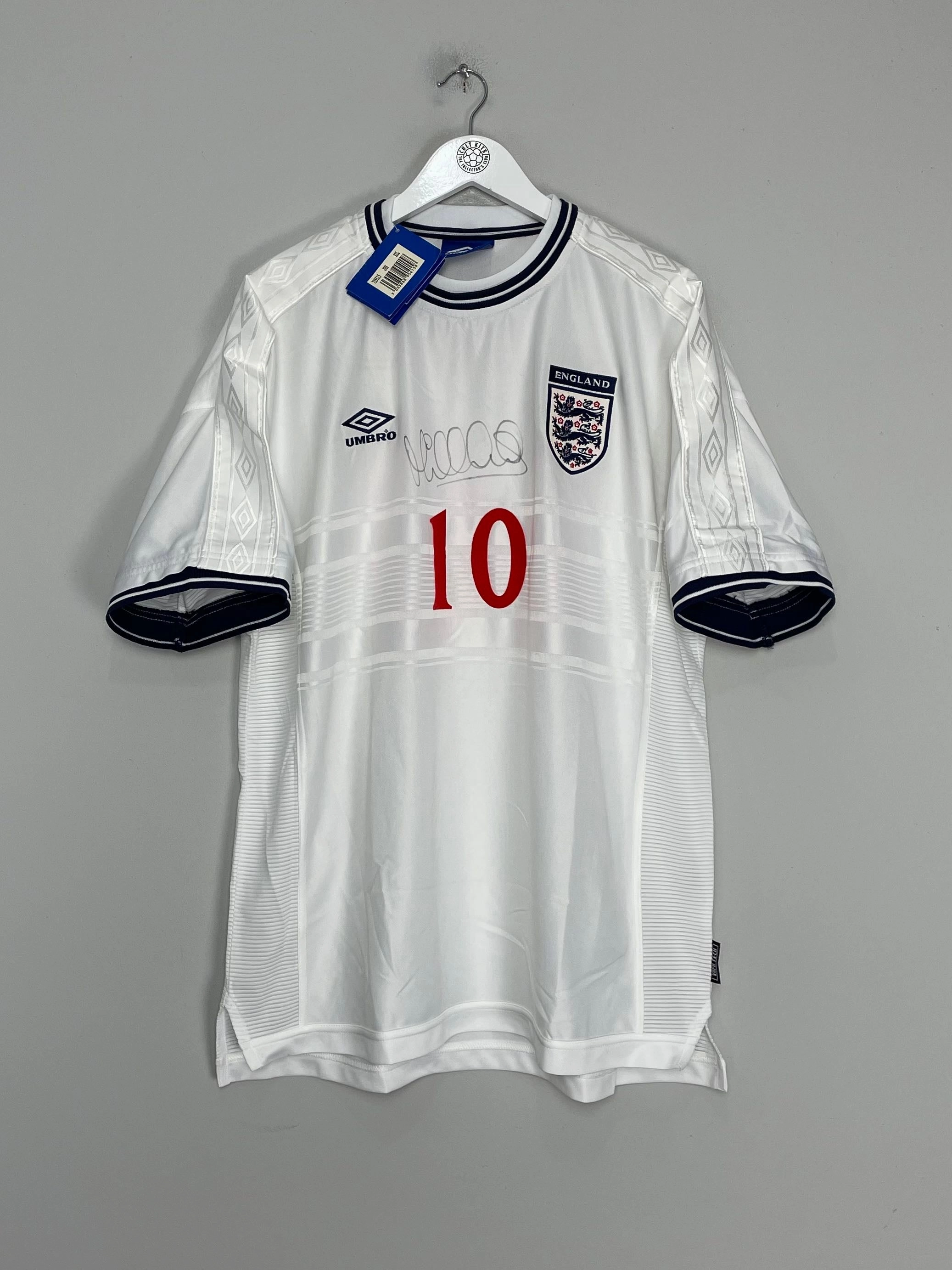 Dynamic Tension Banding 1999/01 ENGLAND OWEN #10 *SIGNED* BNWT HOME SHIRT (XXL) UMBRO