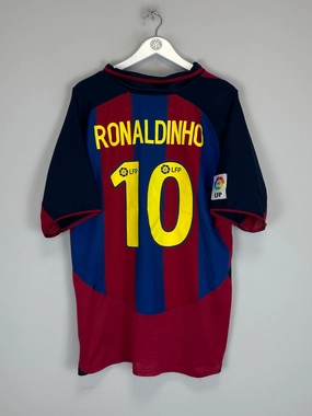 Game mode 2003/04 BARCELONA RONALDINHO #10 HOME SHIRT (XL) NIKE