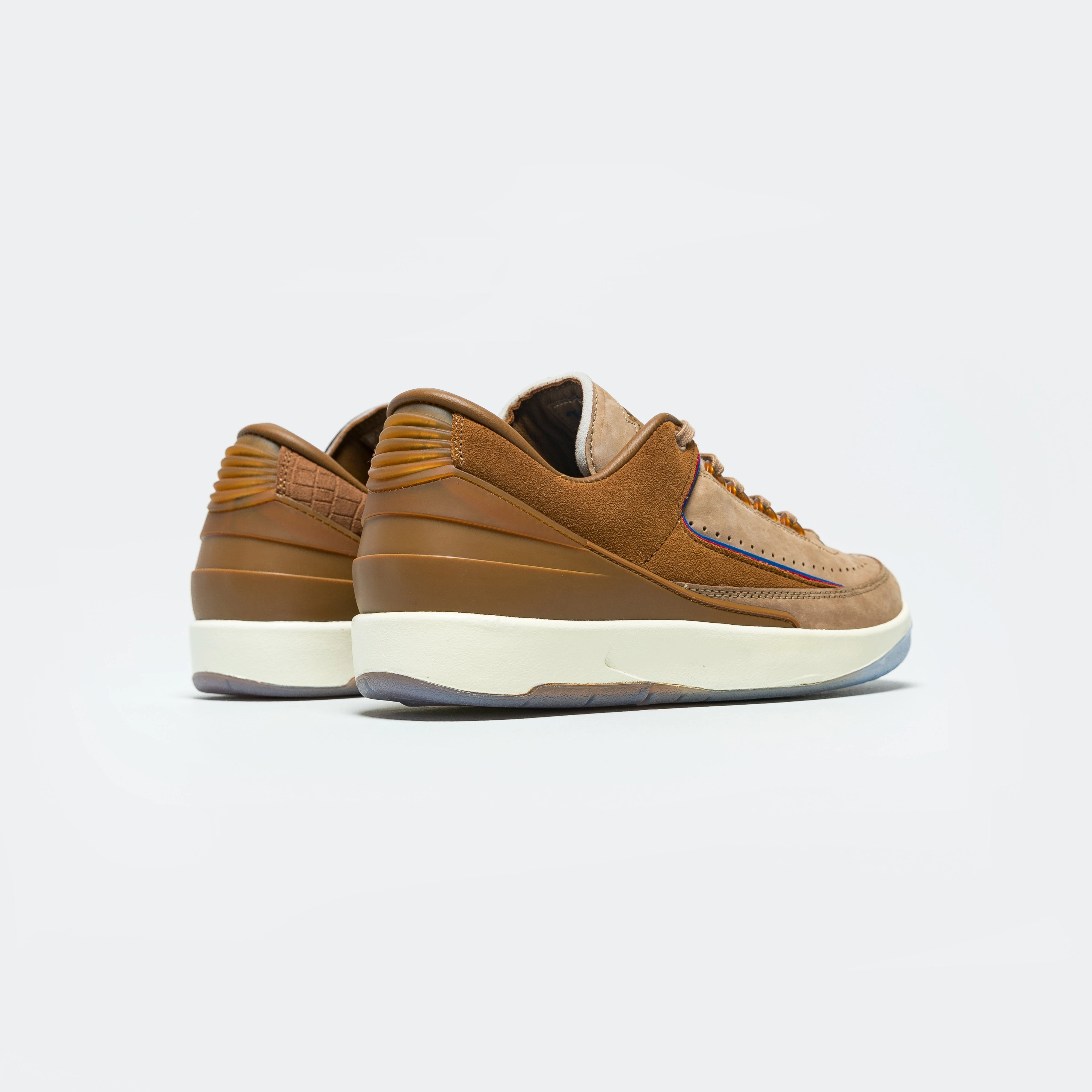 Grip Enhancing Pattern Hyper Responsive Cushion Air Jordan 2 Retro Low ?? Two 18 - Rocky Tan/British Tan