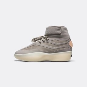 Athletics II Basketball High - Putty Beige/Putty Beige Stabilizing Chassis