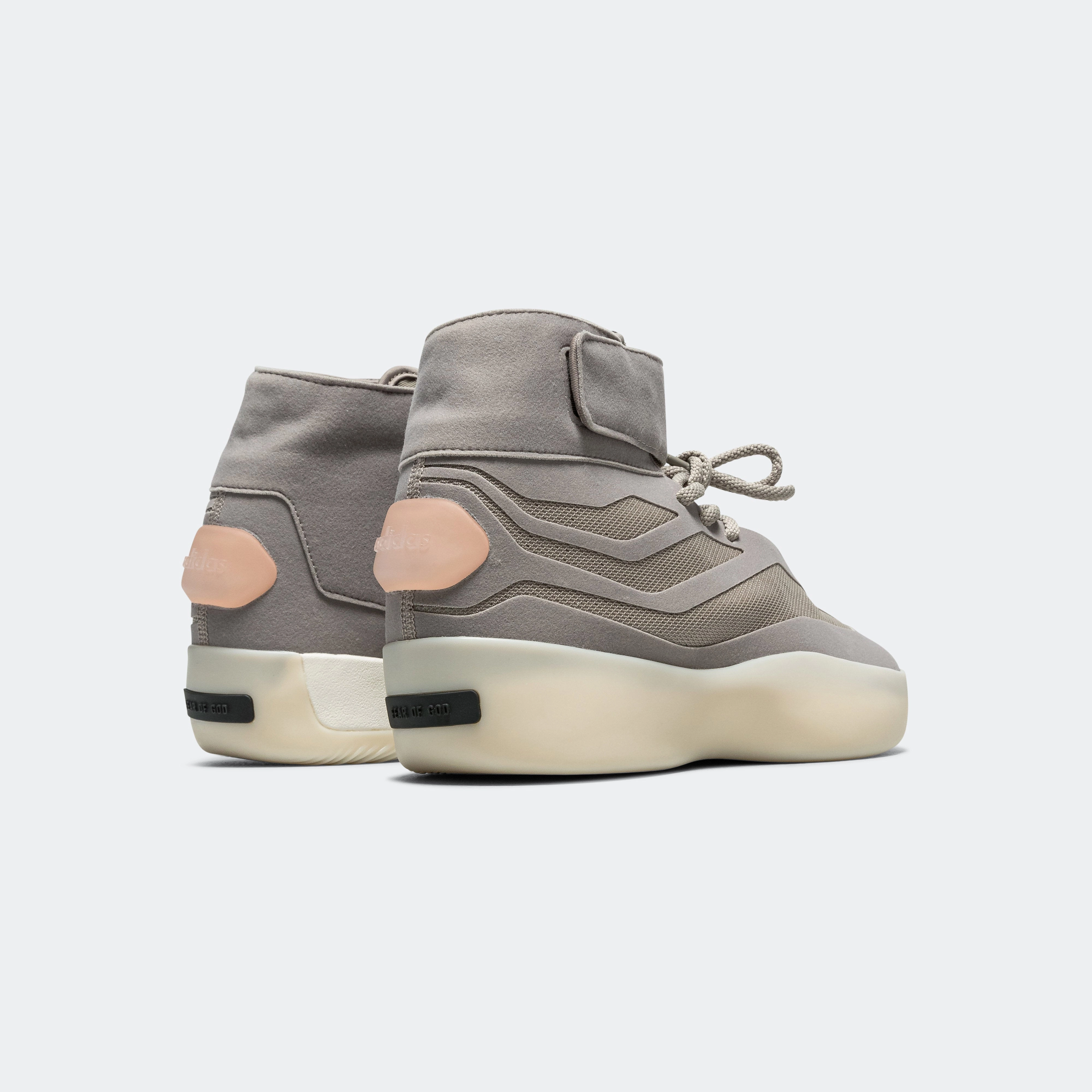 Athletics II Basketball High - Putty Beige/Putty Beige Jumping Support