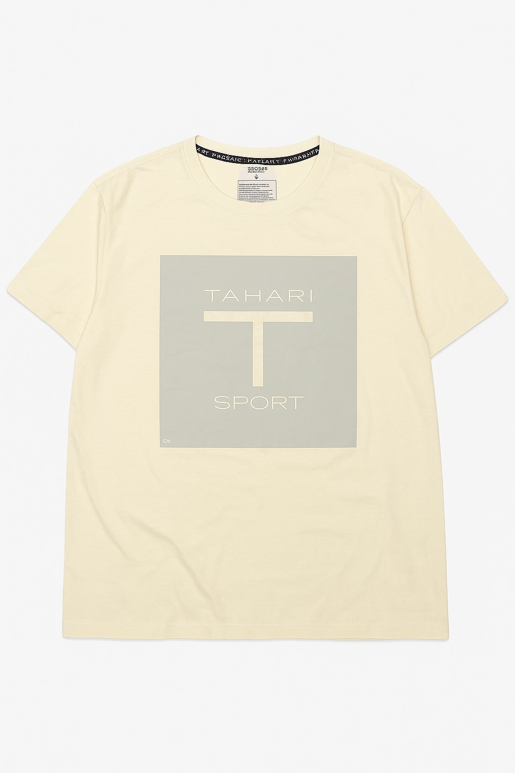 Luxurious Tahari Italian Men T shirt