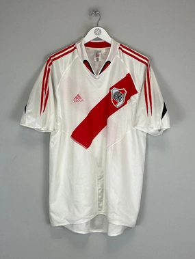 2004/05 RIVER PLATE HOME SHIRT (XL) ADIDAS Flexible Fit Versatile Gear