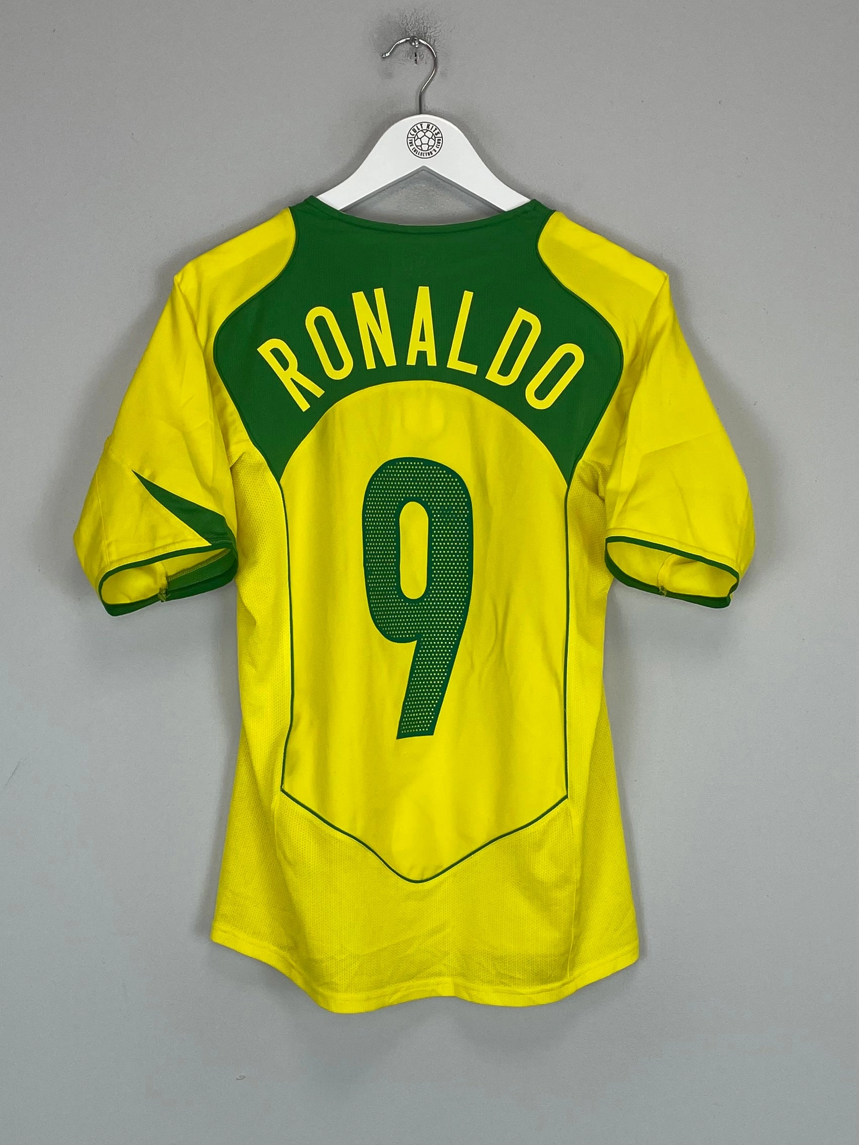 Slub Yarn Texture Game Vibes 2004/06 BRAZIL RONALDO #9 HOME SHIRT (S) NIKE