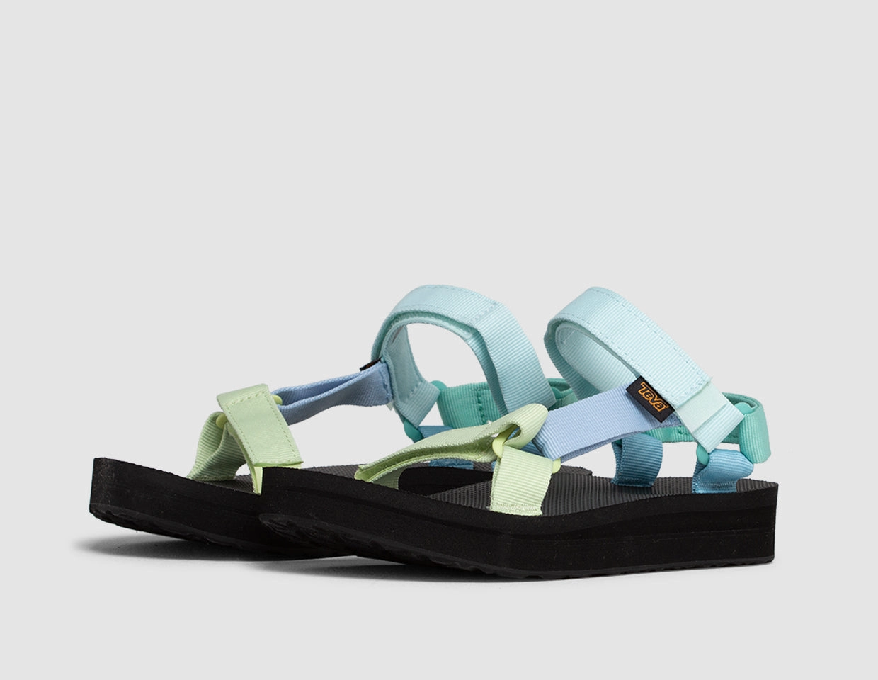 Teva Womens Midform Universal Light Green / Multi Pressure Relief Cushioning