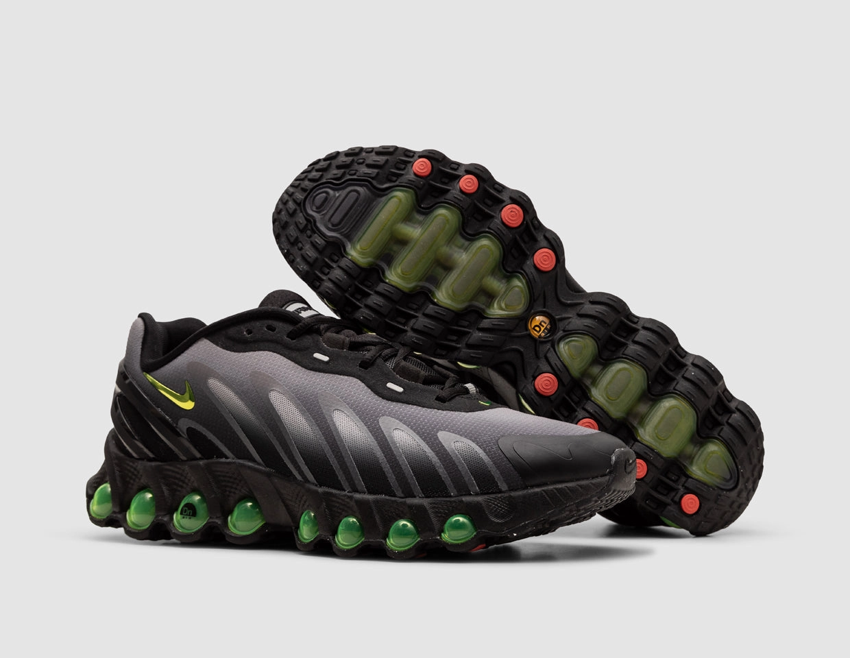 Commuter Ready Nike Air Max DN8 Black / Volt - Light Smoke Grey