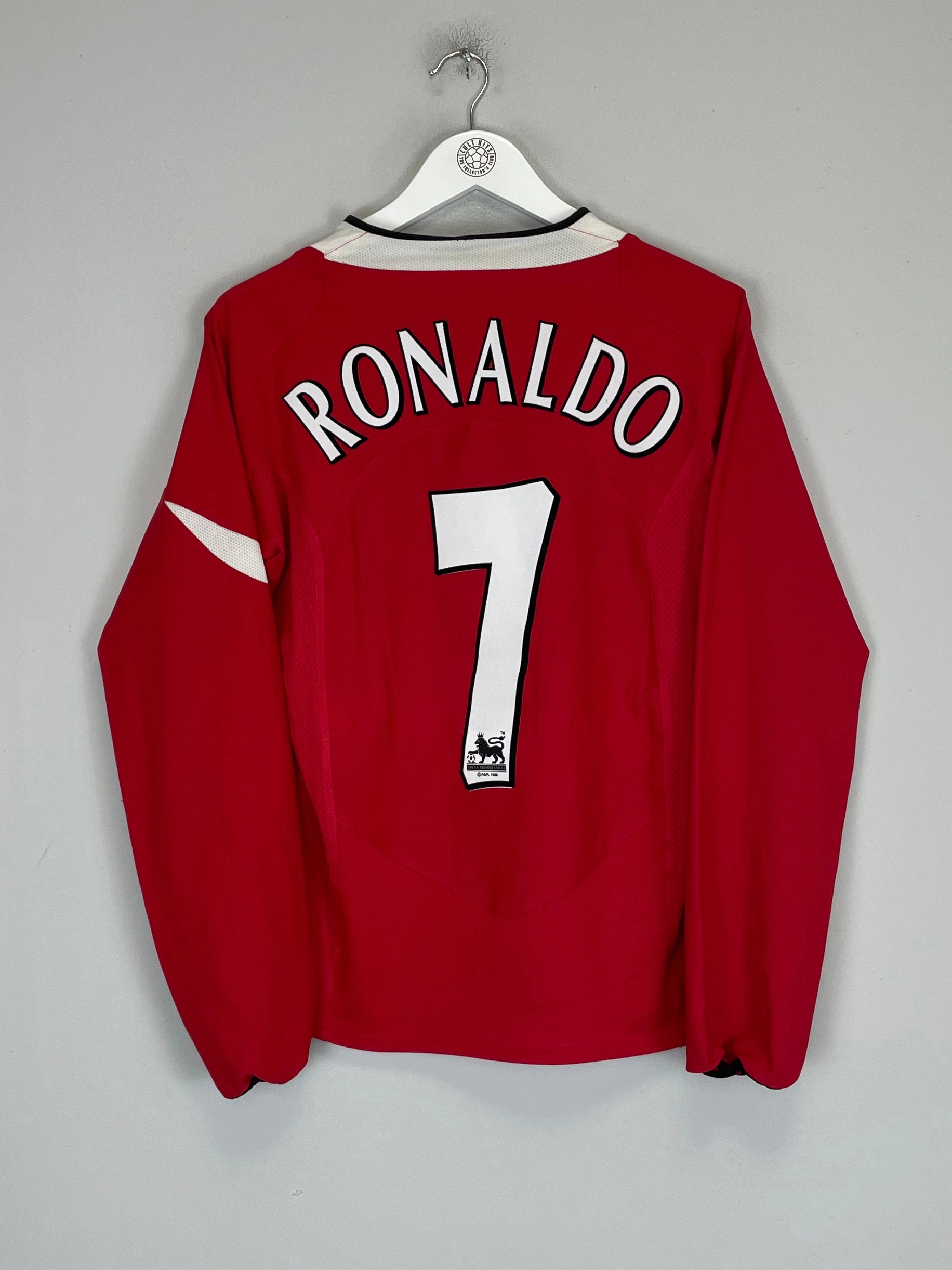 Compact Yarn Durability Ventilation Panels 2004/06 MANCHESTER UNITED RONALDO #7 L/S HOME SHIRT (S) NIKE