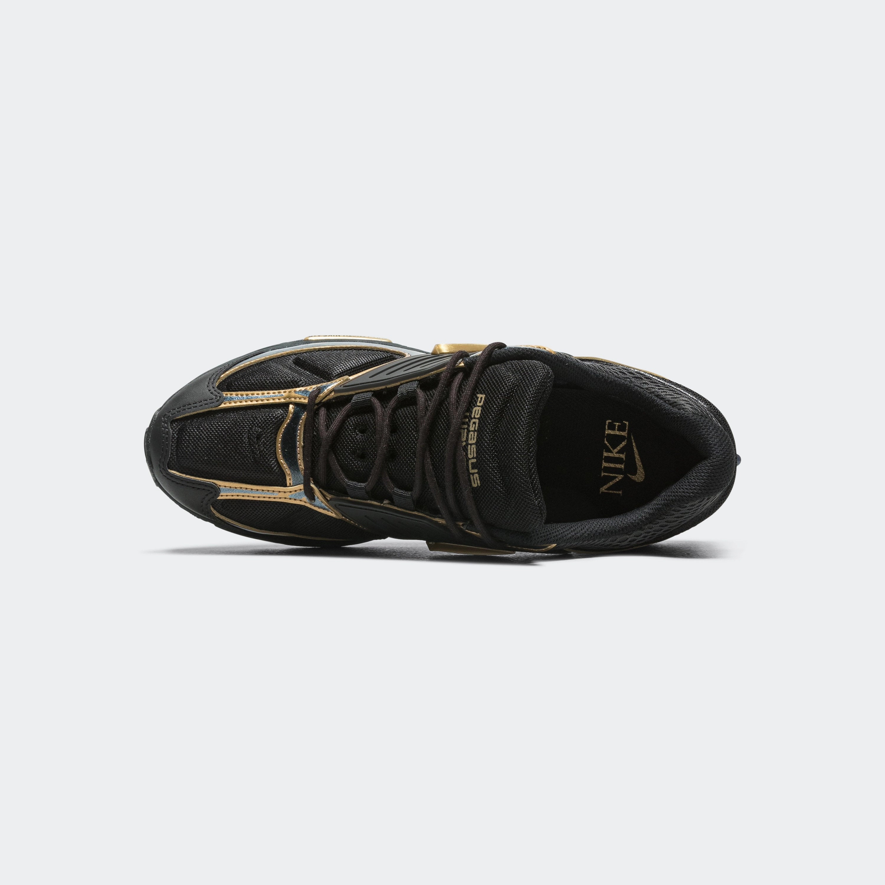 Dynamic response Air Pegasus Wave PRM - Black/Metallic Gold