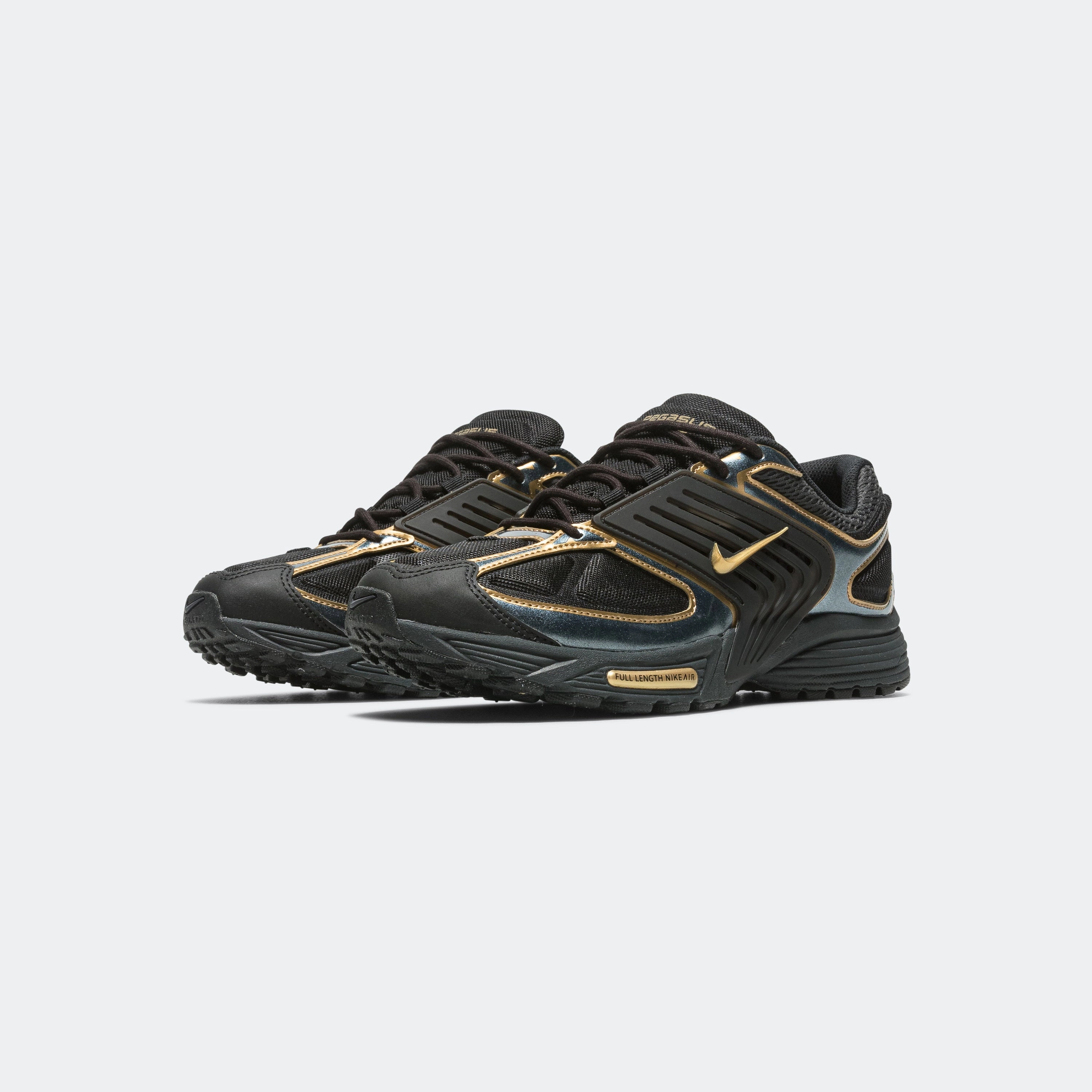 Air Pegasus Wave PRM - Black/Metallic Gold Foot Freedom workout mode