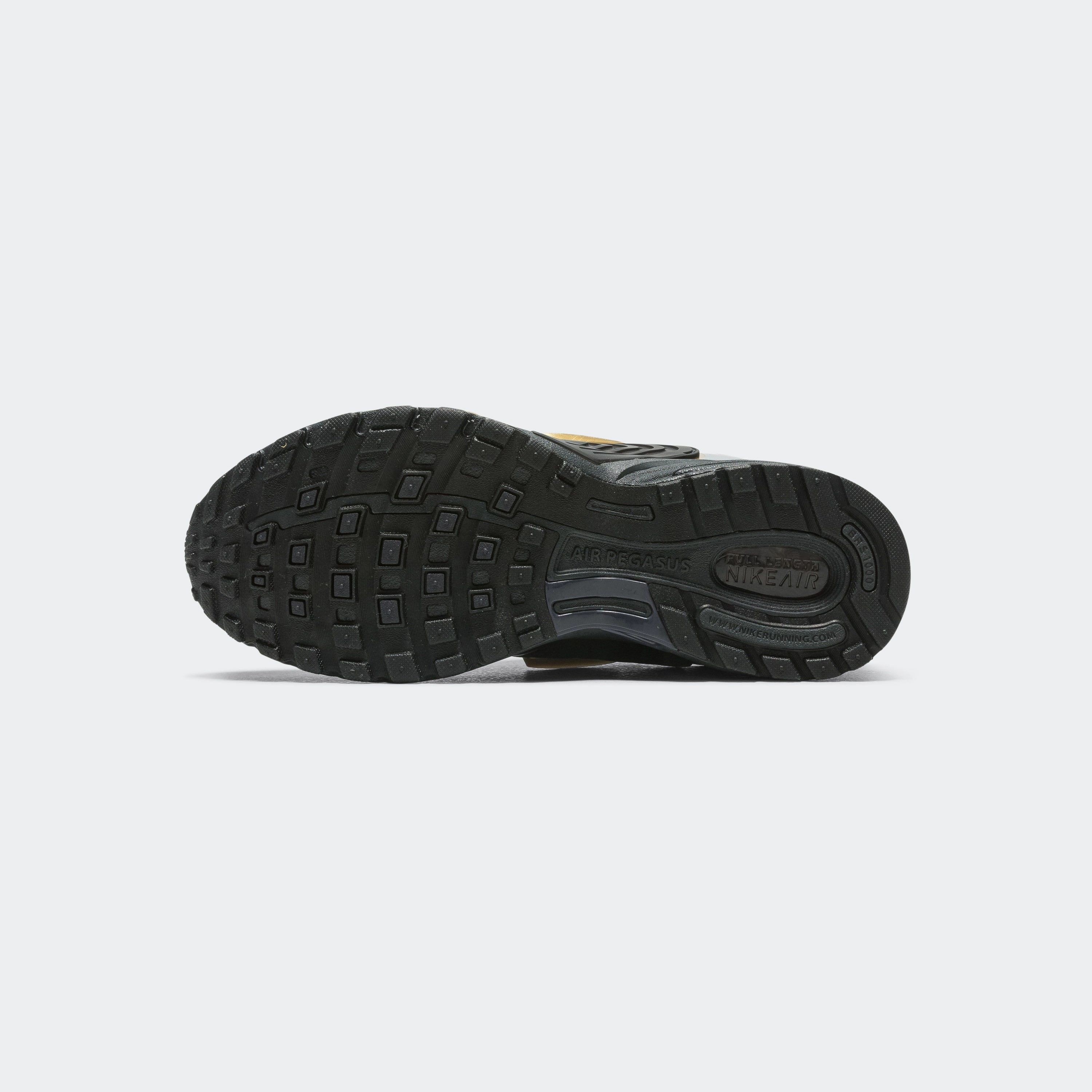 Air Pegasus Wave PRM - Black/Metallic Gold Core Balance Stable Structure