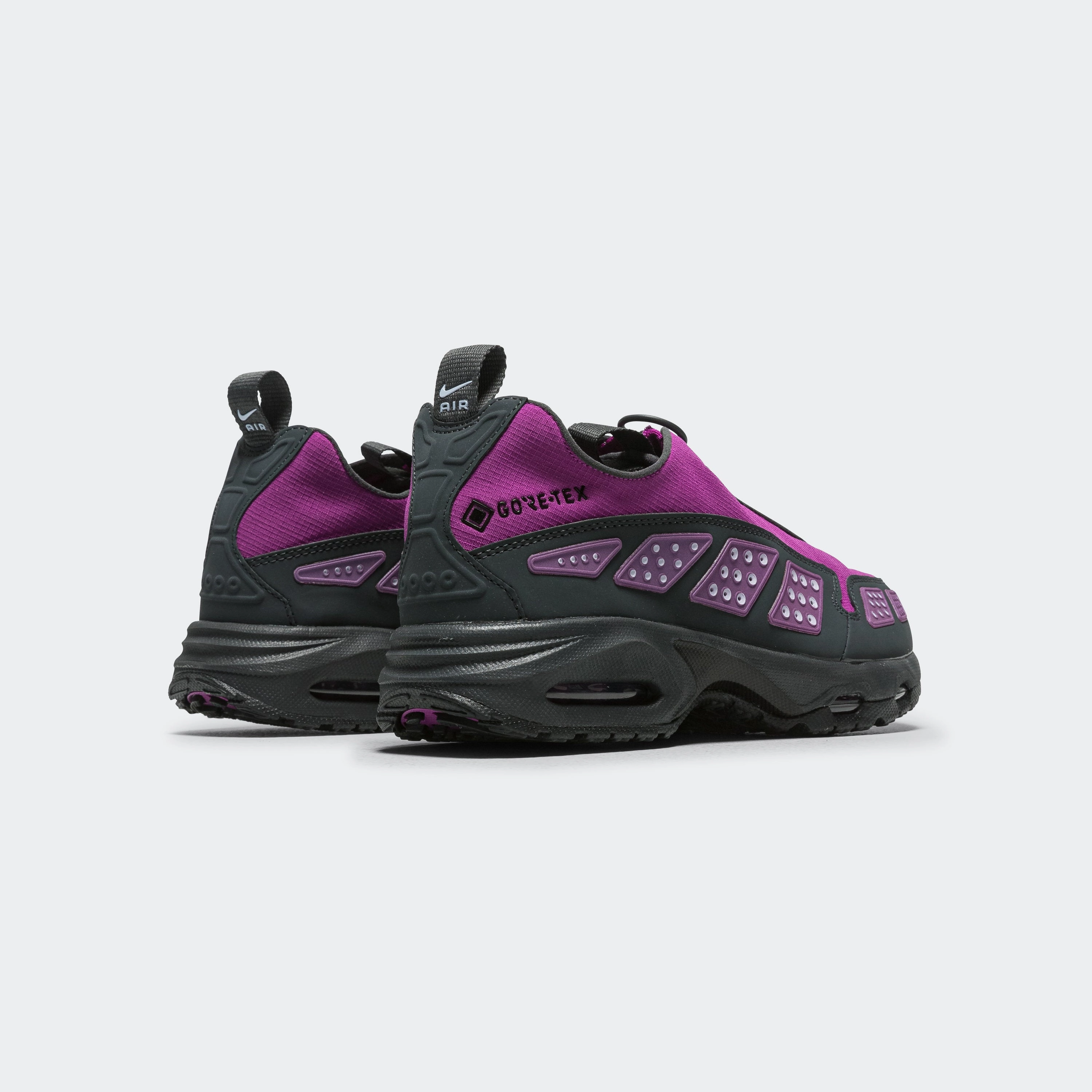 High Fashion Urban Womens Air Max SNDR GTX - Bold Berry/Dk-Smoke Grey-Ghost