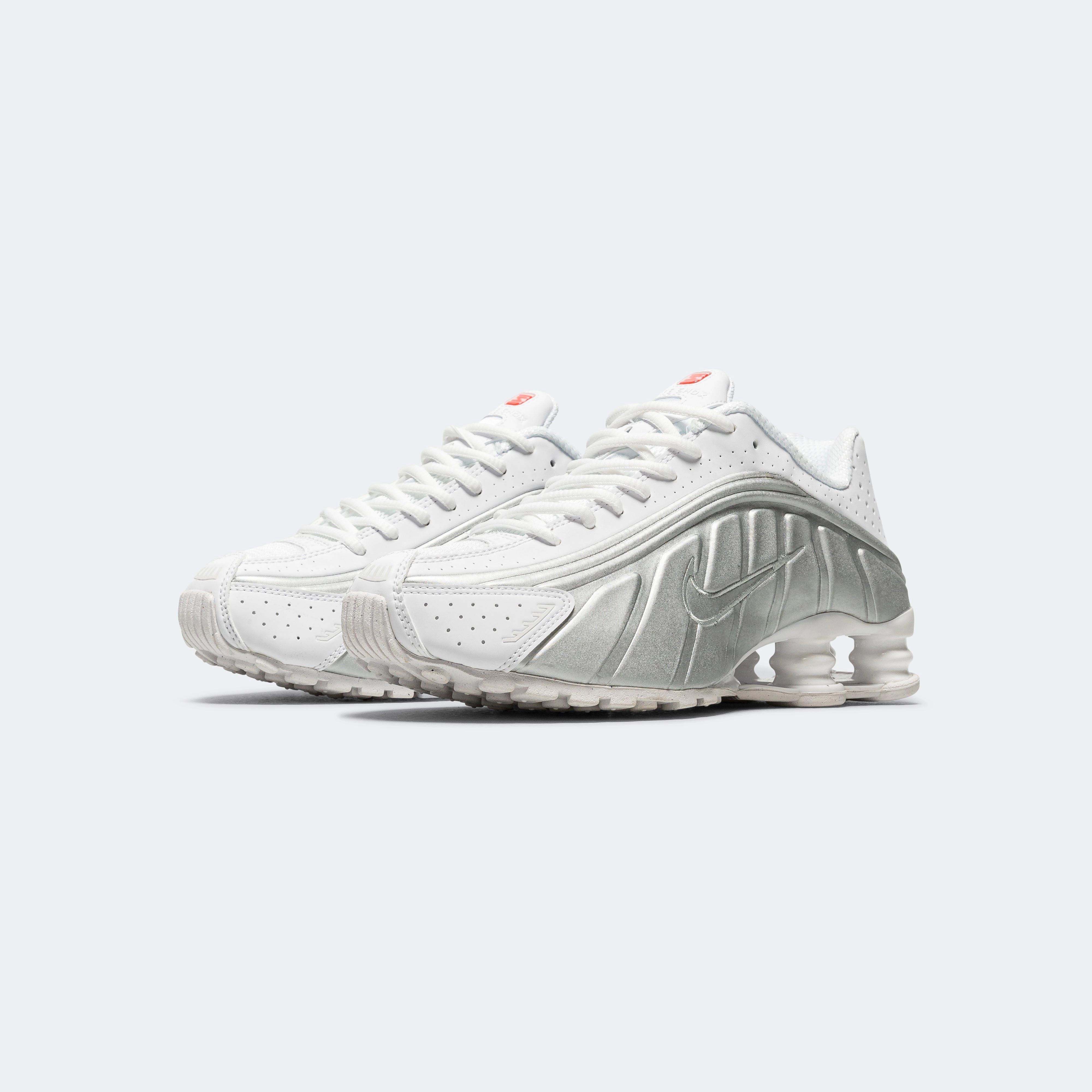 Impact Resistant Framework Womens Shox R4 - White/Metallic Silver-Max Orange